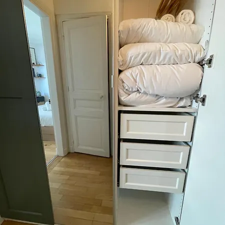 De Charme à Proximité Des Puces *